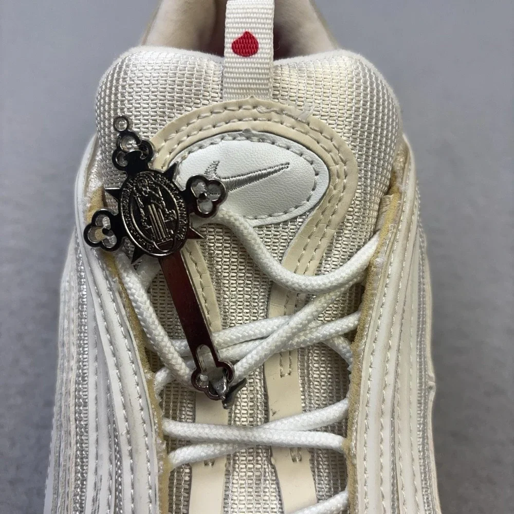 Nike pre owned